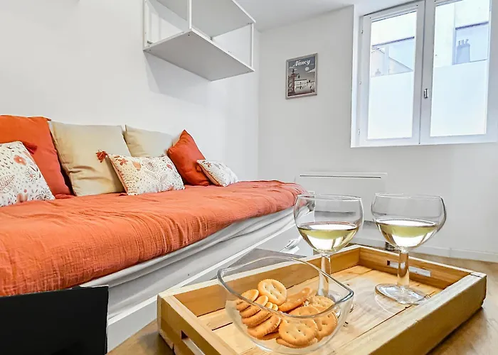 Moderne à 5 Min De La Place Stanislas * Nancy