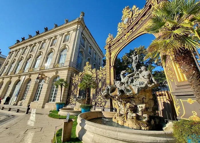 Moderne A 5 Min De La Place Stanislas Apartment